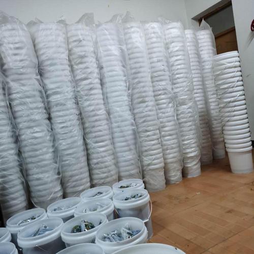 产品大全 塑料包装制品 塑料桶(罐) >涂料桶塑料桶生产加工设备18公斤